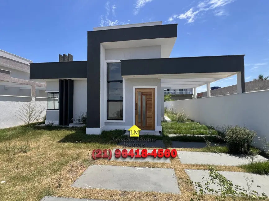 Foto 2 de Casa com 3 quartos à venda, 480m2 em Marica - RJ