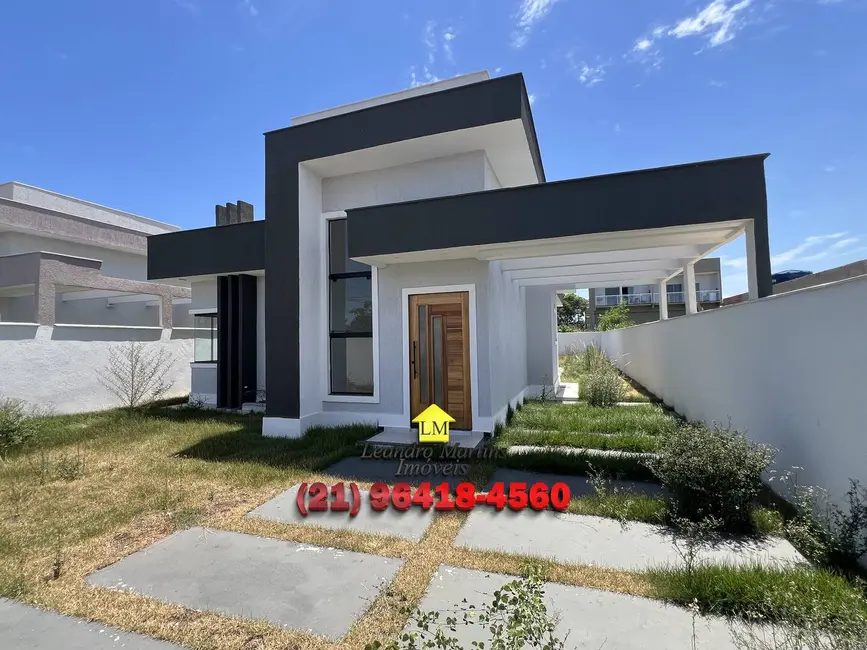 Foto 3 de Casa com 3 quartos à venda, 480m2 em Marica - RJ