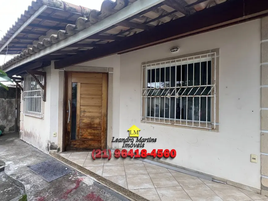 Foto 2 de Casa com 3 quartos à venda, 480m2 em Marica - RJ