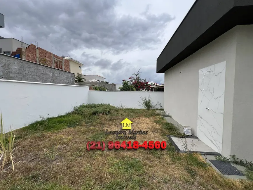 Foto 6 de Casa com 3 quartos à venda, 240m2 em Marica - RJ