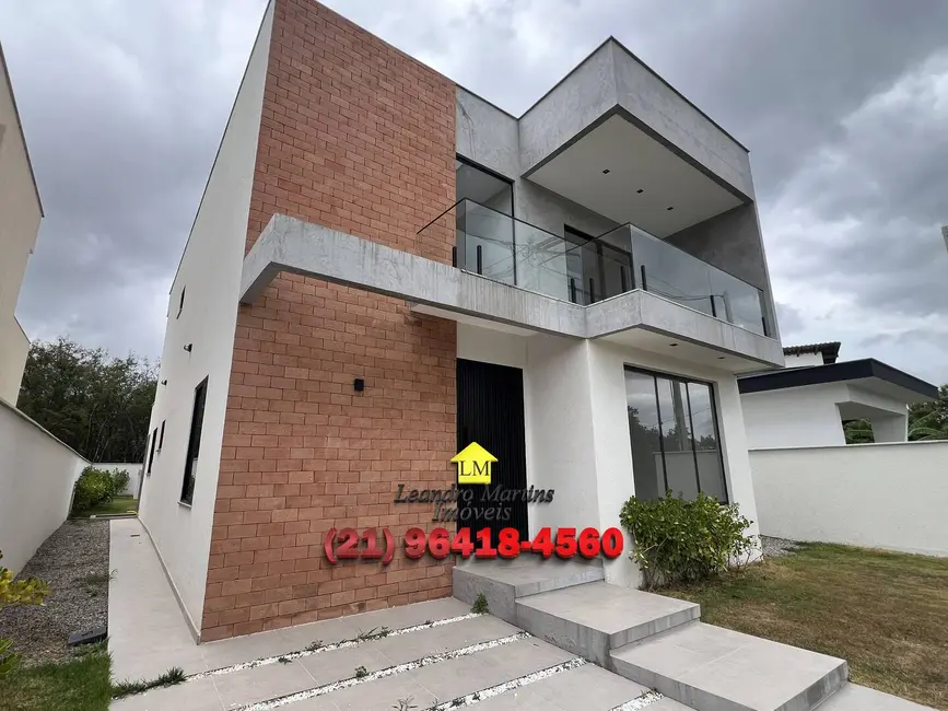 Foto 3 de Casa com 4 quartos à venda, 360m2 em Marica - RJ