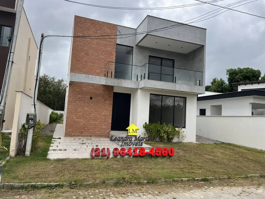 Foto 1 de Casa com 4 quartos à venda, 360m2 em Marica - RJ