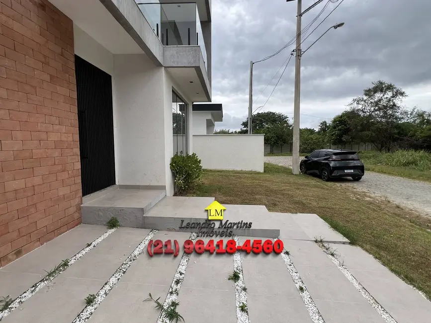 Foto 5 de Casa com 4 quartos à venda, 360m2 em Marica - RJ
