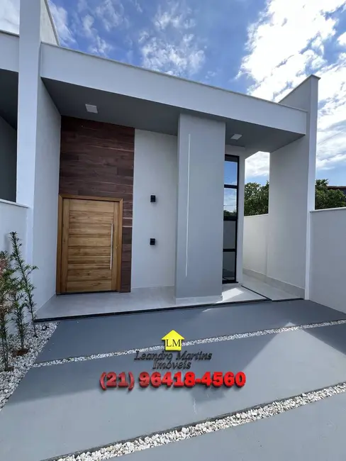 Foto 2 de Casa com 3 quartos à venda, 240m2 em Marica - RJ