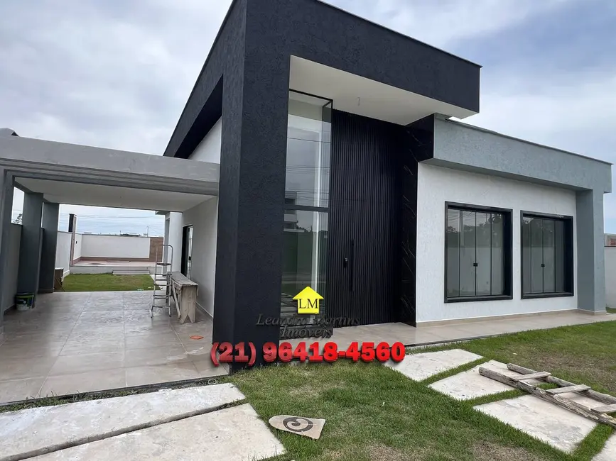 Casa com 3 quartos à venda, 360m2 em Marica - RJ - imagem 1 Foto 1 de Casa com 3 quartos à venda, 360m2 em Marica - RJ