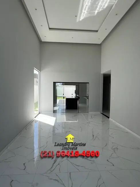 Foto 8 de Casa com 3 quartos à venda, 360m2 em Marica - RJ