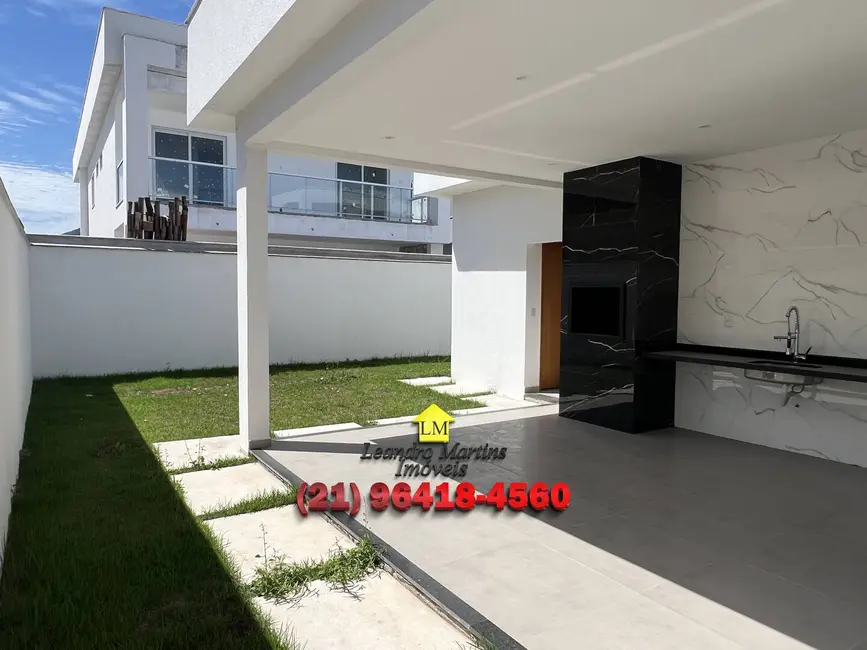 Foto 6 de Casa com 3 quartos à venda, 360m2 em Marica - RJ