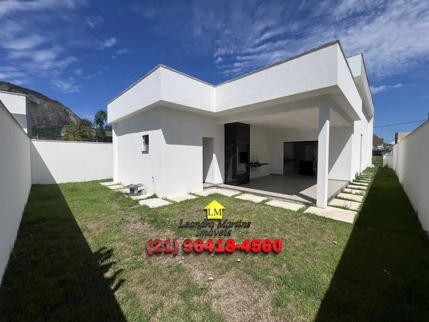Foto 4 de Casa com 3 quartos à venda, 360m2 em Marica - RJ