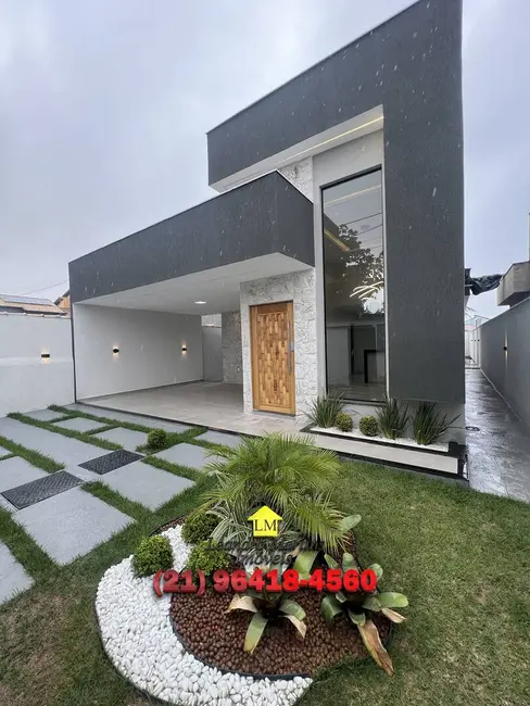 Foto 2 de Casa com 3 quartos à venda e para alugar, 300m2 em Marica - RJ