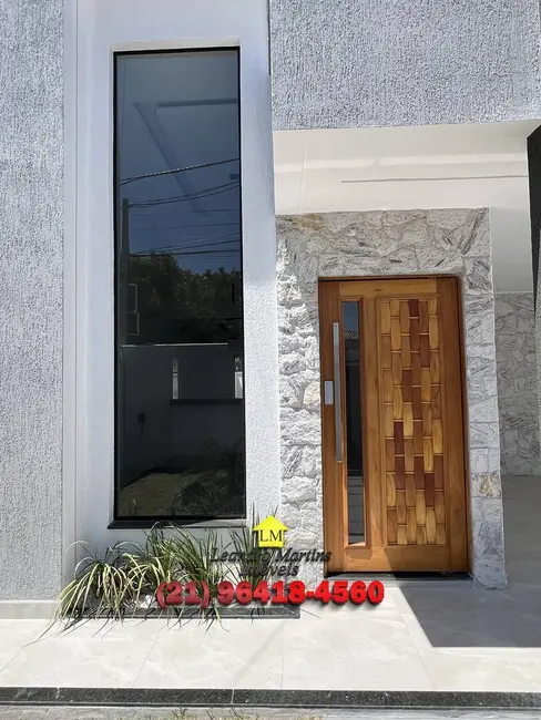 Casa com 3 quartos à venda e para alugar, 300m2 em Marica - RJ - imagem 5 Foto 5 de Casa com 3 quartos à venda e para alugar, 300m2 em Marica - RJ