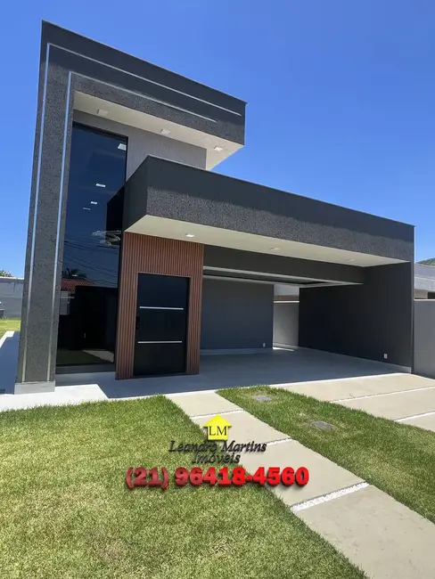 Foto 1 de Casa com 3 quartos à venda, 480m2 em Marica - RJ