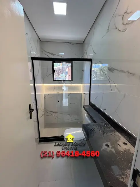 Foto 9 de Casa com 2 quartos à venda em Marica - RJ