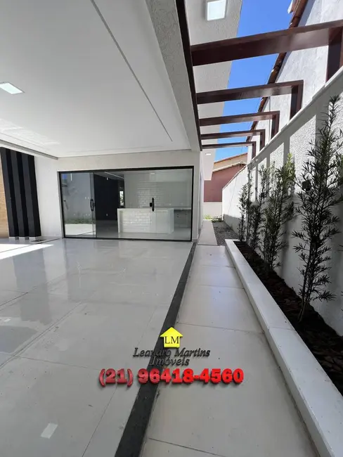 Foto 8 de Casa com 2 quartos à venda em Marica - RJ