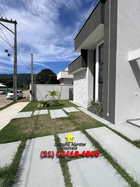 Foto 6 de Casa com 3 quartos à venda, 478m2 em Marica - RJ