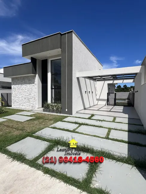 Foto 4 de Casa com 3 quartos à venda, 478m2 em Marica - RJ