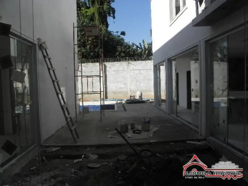 Foto 2 de Casa de Condomínio com 4 quartos à venda em Jardim São José, Jacarei - SP