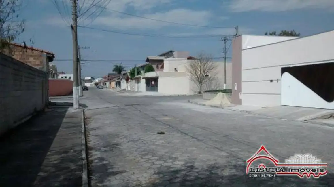 Foto 2 de Casa com 3 quartos à venda, 177m2 em Jacarei - SP