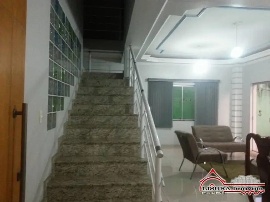 Foto 7 de Casa com 4 quartos à venda, 309m2 em Loteamento Villa Branca, Jacarei - SP