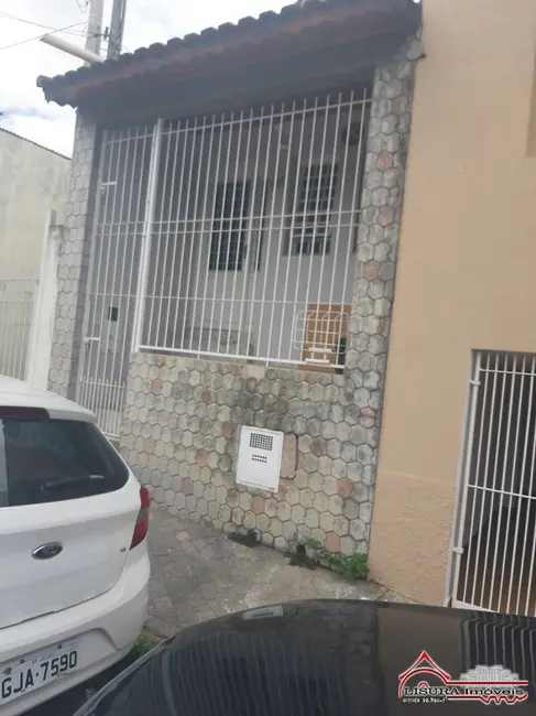 Foto 1 de Casa com 2 quartos à venda, 80m2 em Centro, Jacarei - SP