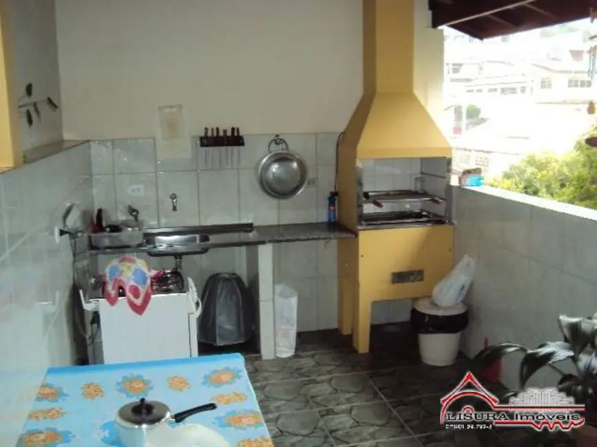 Foto 7 de Casa com 5 quartos à venda, 200m2 em Jardim Bela Vista, Jacarei - SP