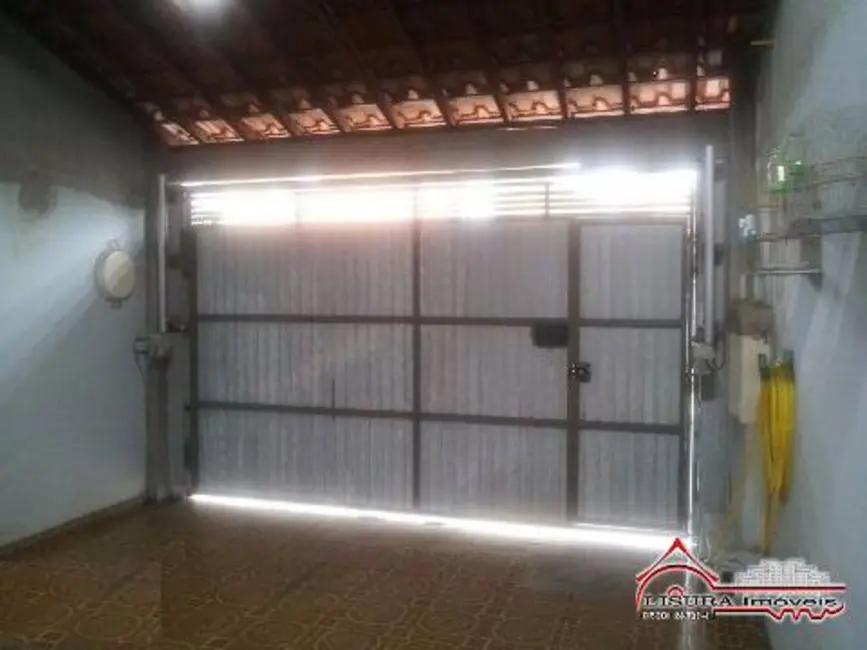 Foto 2 de Casa com 2 quartos à venda, 140m2 em Jardim das Indústrias, Jacarei - SP