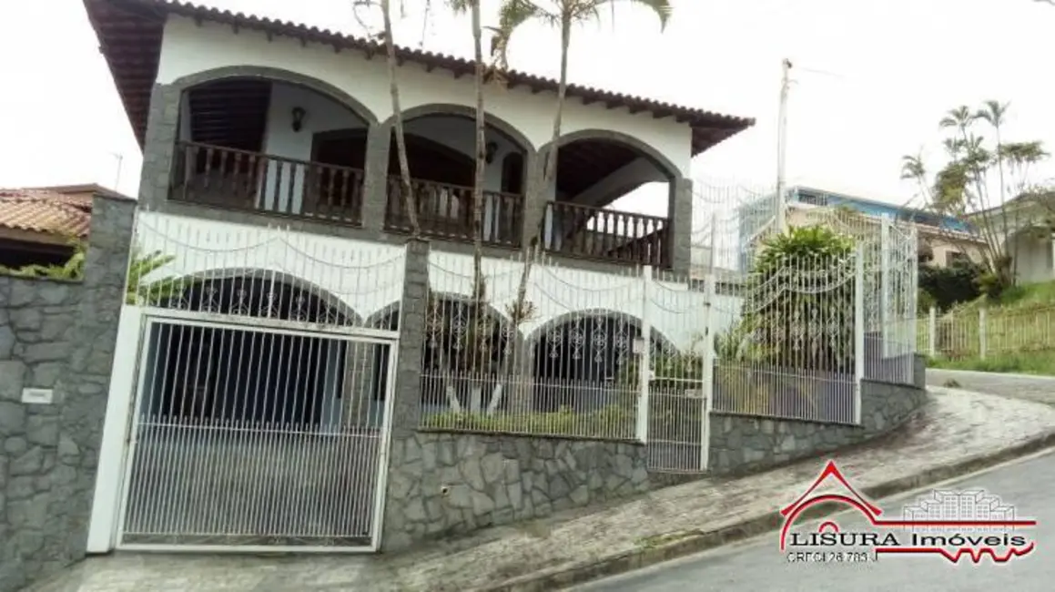 Foto 2 de Casa com 3 quartos à venda, 400m2 em Vila Aprazível, Jacarei - SP