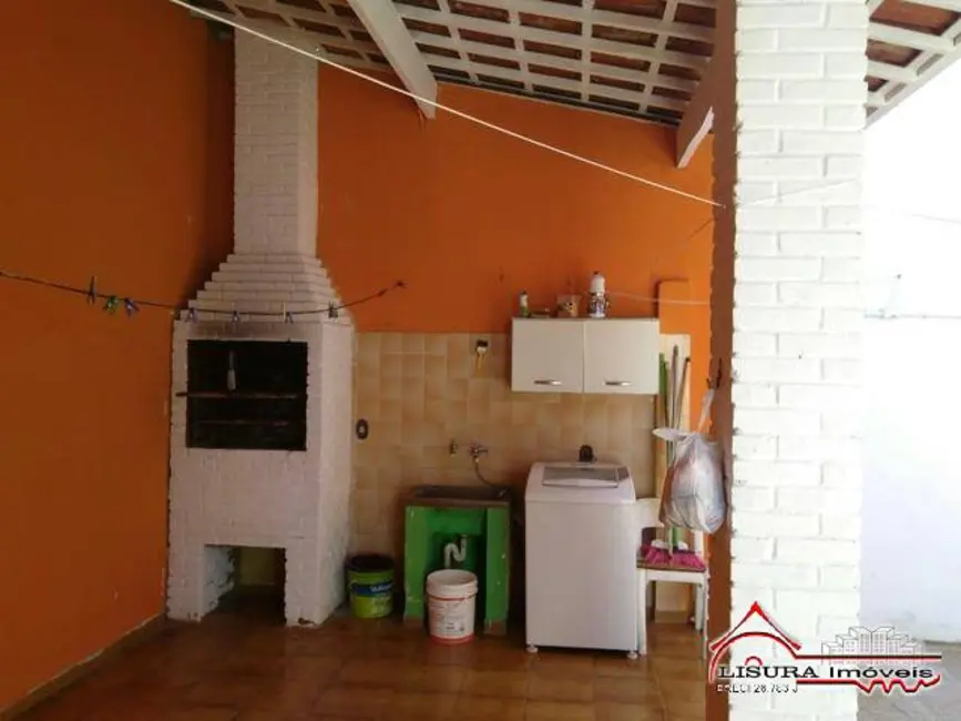 Foto 4 de Casa com 4 quartos à venda, 270m2 em Jardim Mesquita, Jacarei - SP