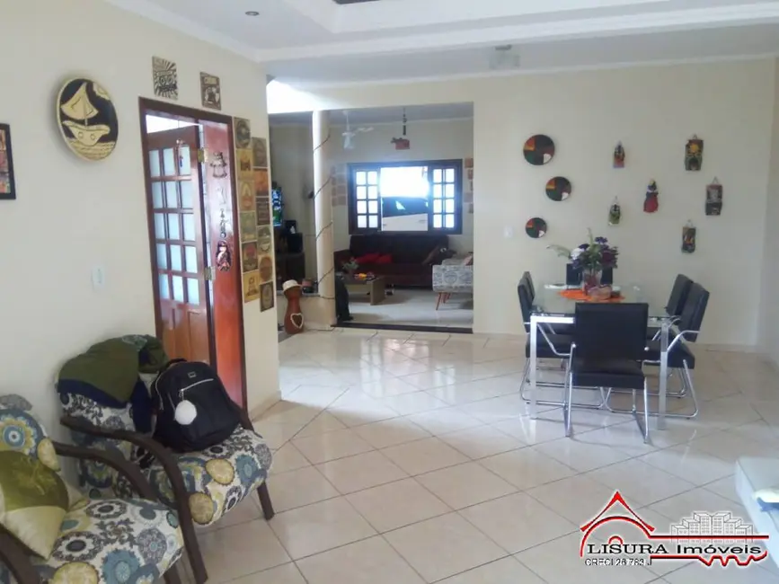 Foto 5 de Casa com 3 quartos à venda, 180m2 em Loteamento Villa Branca, Jacarei - SP