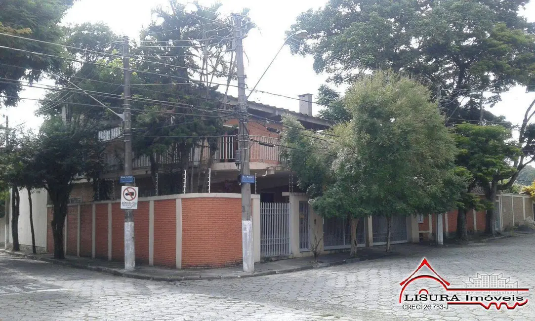 Foto 1 de Casa com 3 quartos à venda, 413m2 em Jardim Siesta, Jacarei - SP