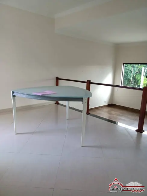 Foto 6 de Casa com 3 quartos à venda, 366m2 em Santa Branca - SP