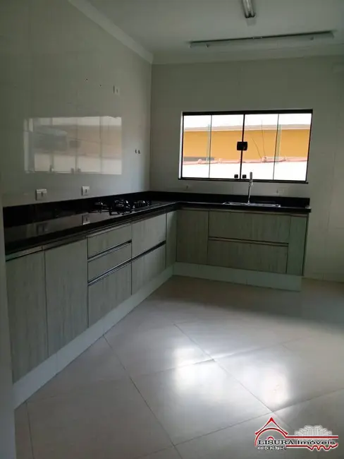 Foto 8 de Casa com 3 quartos à venda, 366m2 em Santa Branca - SP