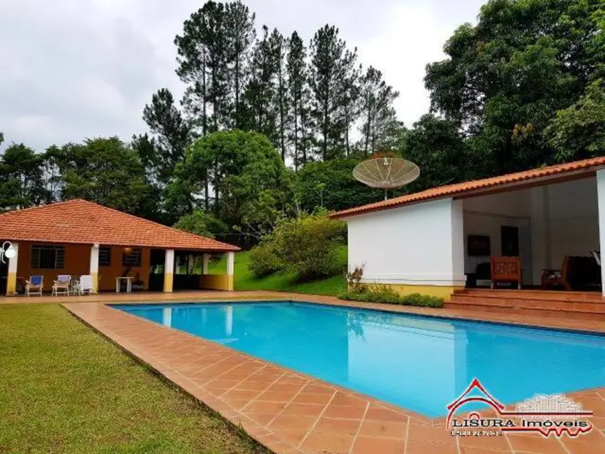 Foto 1 de Chácara com 3 quartos à venda em Chácaras Rurais Guararema, Jacarei - SP