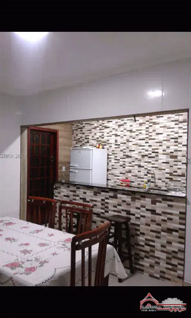 Foto 8 de Casa com 2 quartos à venda, 130m2 em Jardim Maria Amélia, Jacarei - SP