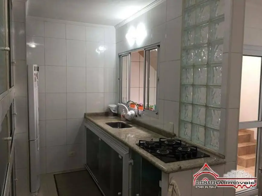 Casa com 3 quartos à venda em Sao Jose Dos Campos - SP - imagem 3 Foto 3 de Casa com 3 quartos à venda em Sao Jose Dos Campos - SP