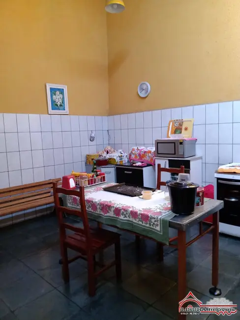 Foto 9 de Casa com 3 quartos à venda, 161m2 em Jardim São Luiz, Jacarei - SP