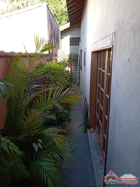 Foto 4 de Casa com 3 quartos à venda, 161m2 em Jardim São Luiz, Jacarei - SP