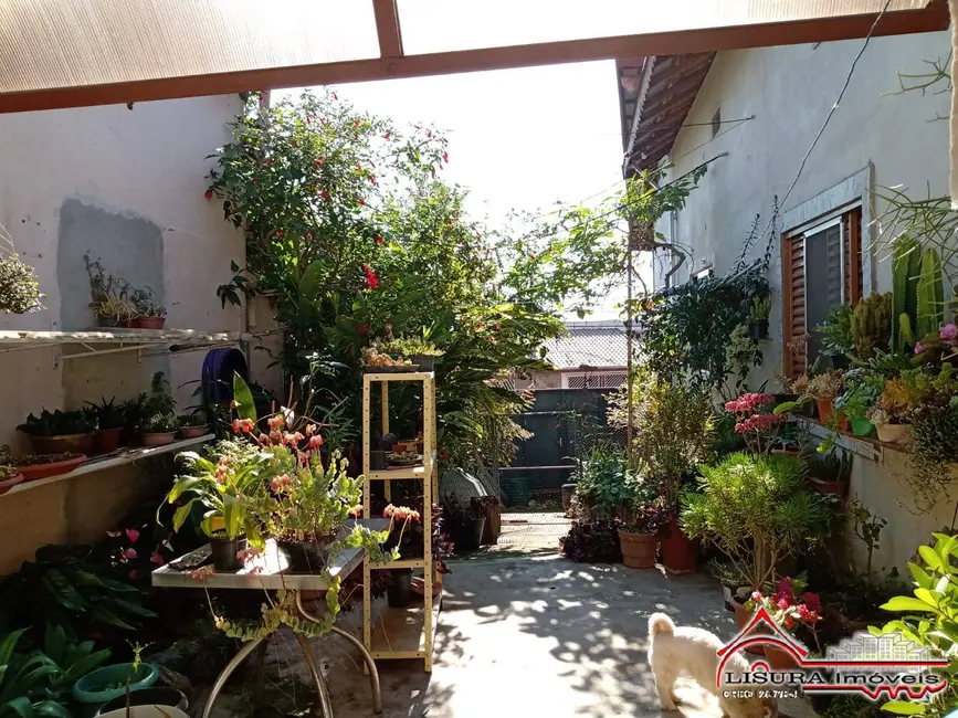 Foto 5 de Casa com 3 quartos à venda, 161m2 em Jardim São Luiz, Jacarei - SP