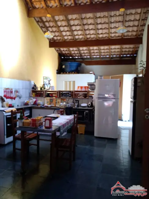 Foto 7 de Casa com 3 quartos à venda, 161m2 em Jardim São Luiz, Jacarei - SP