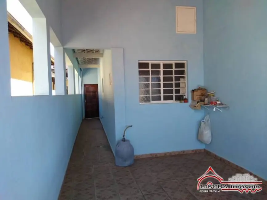 Foto 3 de Casa com 2 quartos à venda, 124m2 em Jardim das Indústrias, Jacarei - SP