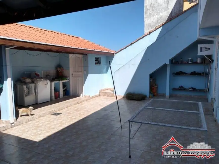 Foto 8 de Casa com 2 quartos à venda, 124m2 em Jardim das Indústrias, Jacarei - SP