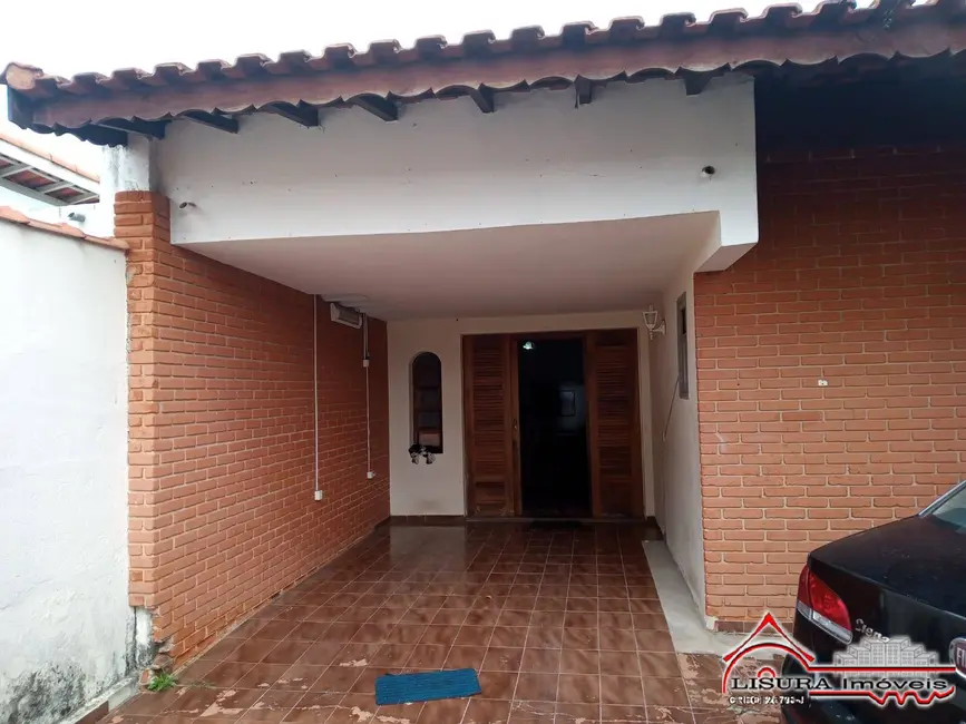 Foto 3 de Casa com 3 quartos à venda, 150m2 em Jardim Santa Maria, Jacarei - SP