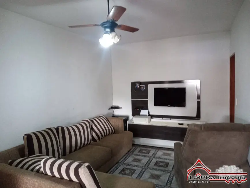 Foto 5 de Casa com 3 quartos à venda, 150m2 em Jardim Santa Maria, Jacarei - SP