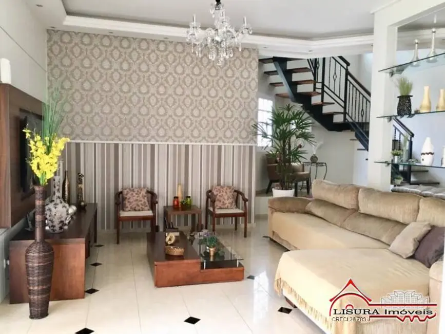 Foto 2 de Casa de Condomínio com 3 quartos à venda, 287m2 em Jacarei - SP