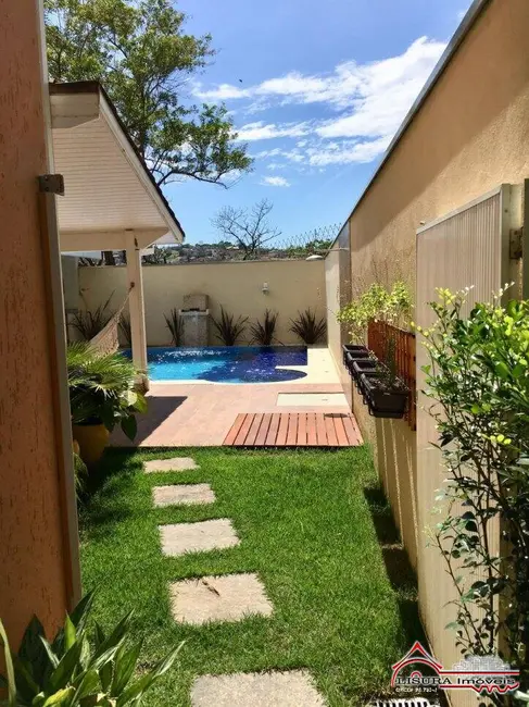 Foto 8 de Casa de Condomínio com 3 quartos à venda, 287m2 em Jacarei - SP