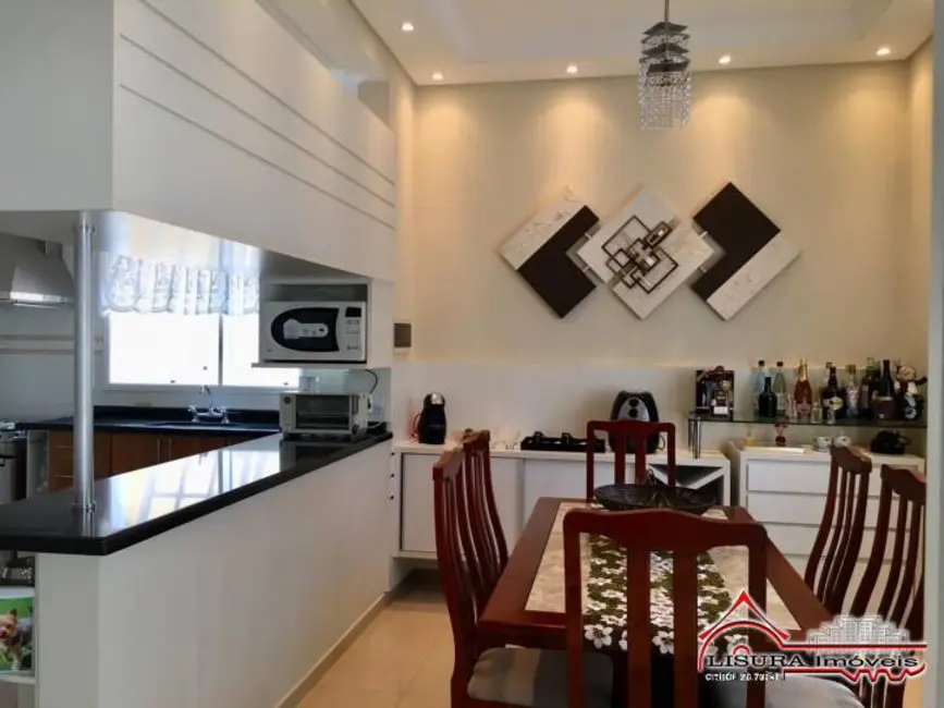 Foto 4 de Casa de Condomínio com 3 quartos à venda, 287m2 em Jacarei - SP