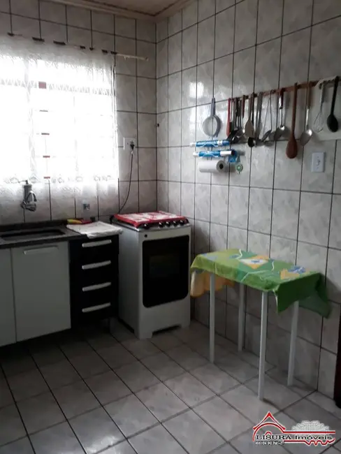 Foto 7 de Casa com 3 quartos à venda, 110m2 em Jardim Luiza, Jacarei - SP