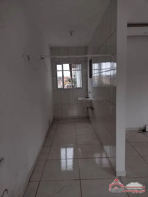 Foto 9 de Casa com 4 quartos à venda, 240m2 em Jardim do Marquês, Jacarei - SP