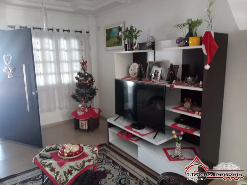 Foto 3 de Casa com 3 quartos à venda, 227m2 em Loteamento Villa Branca, Jacarei - SP