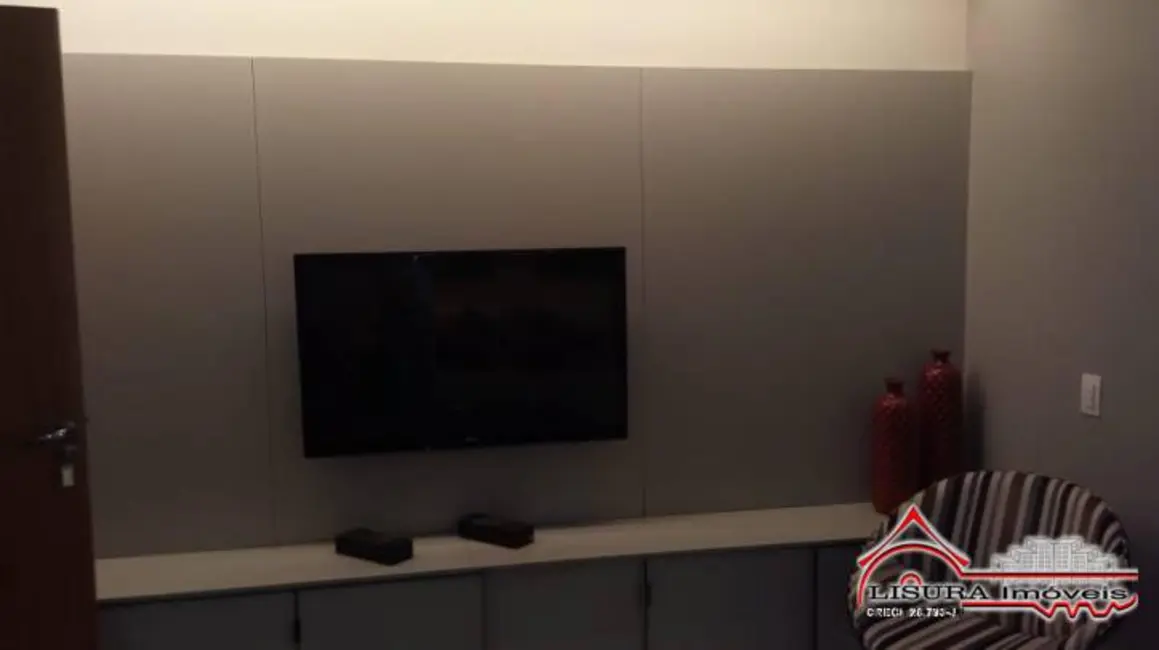 Foto 4 de Apartamento com 3 quartos à venda, 97m2 em Jardim Califórnia, Jacarei - SP