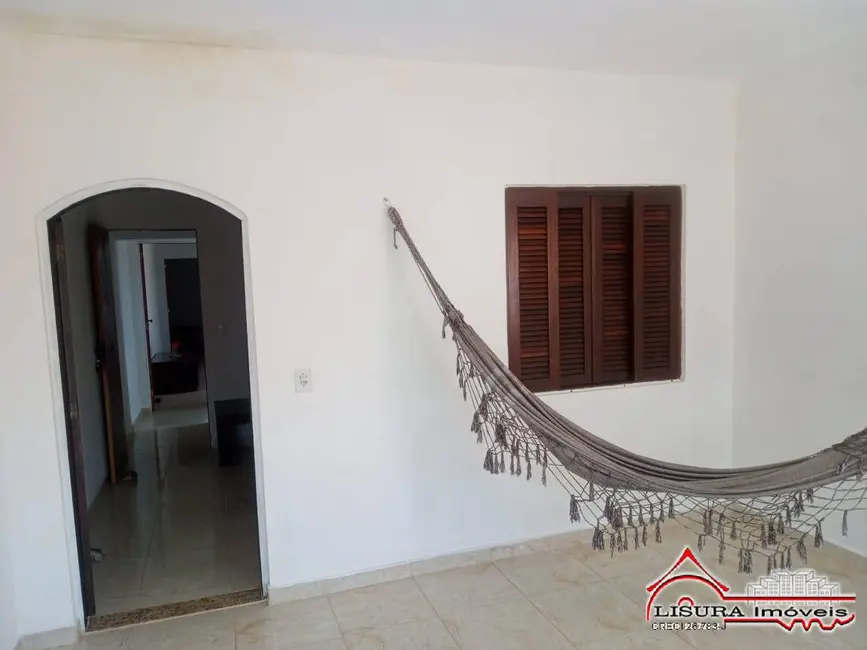 Foto 5 de Casa com 4 quartos à venda, 208m2 em Santa Branca - SP